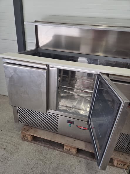 Saladeta frigorifica profesionala cu capac, 4 GN 1/1, 260 litri, 230W, pentru restaurant si HoReCa - Imagine 3