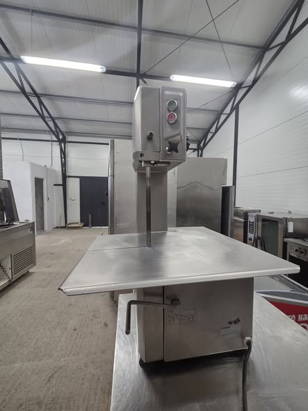 Fierastrau profesional Bizerba pentru carne si oase, de banc, 400V, panza 1760 mm, second hand