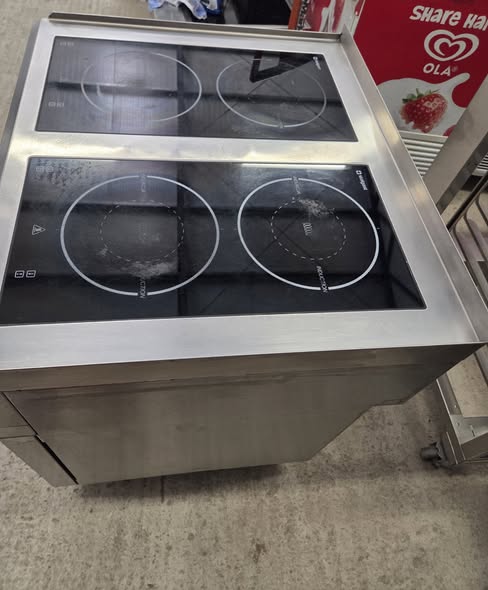Masina de gatit profesionala cu inductie, 4 zone, 14 kW, linia 700, 400V, 2022, second hand HoReCa - Imagine 4