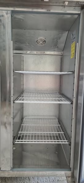 Congelator profesional Polar dublu, 2 usi, 1200 litri, -20°C, 710W, second hand HoReCa - Imagine 4