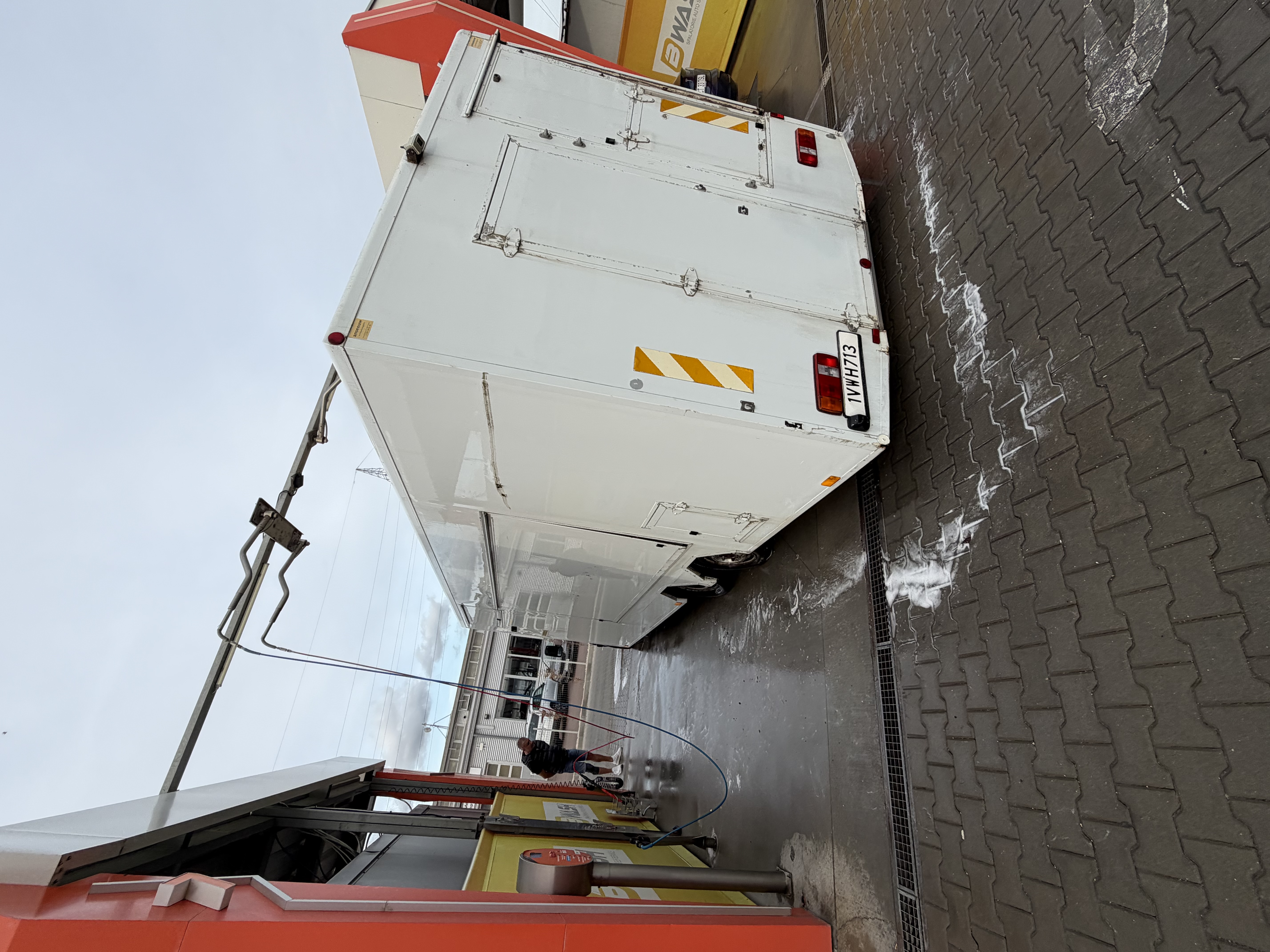 Food Truck Frigorific – Rulota Comerciala Refrigerata pentru Transport si Vanzare Produse Alimentare HoReCa