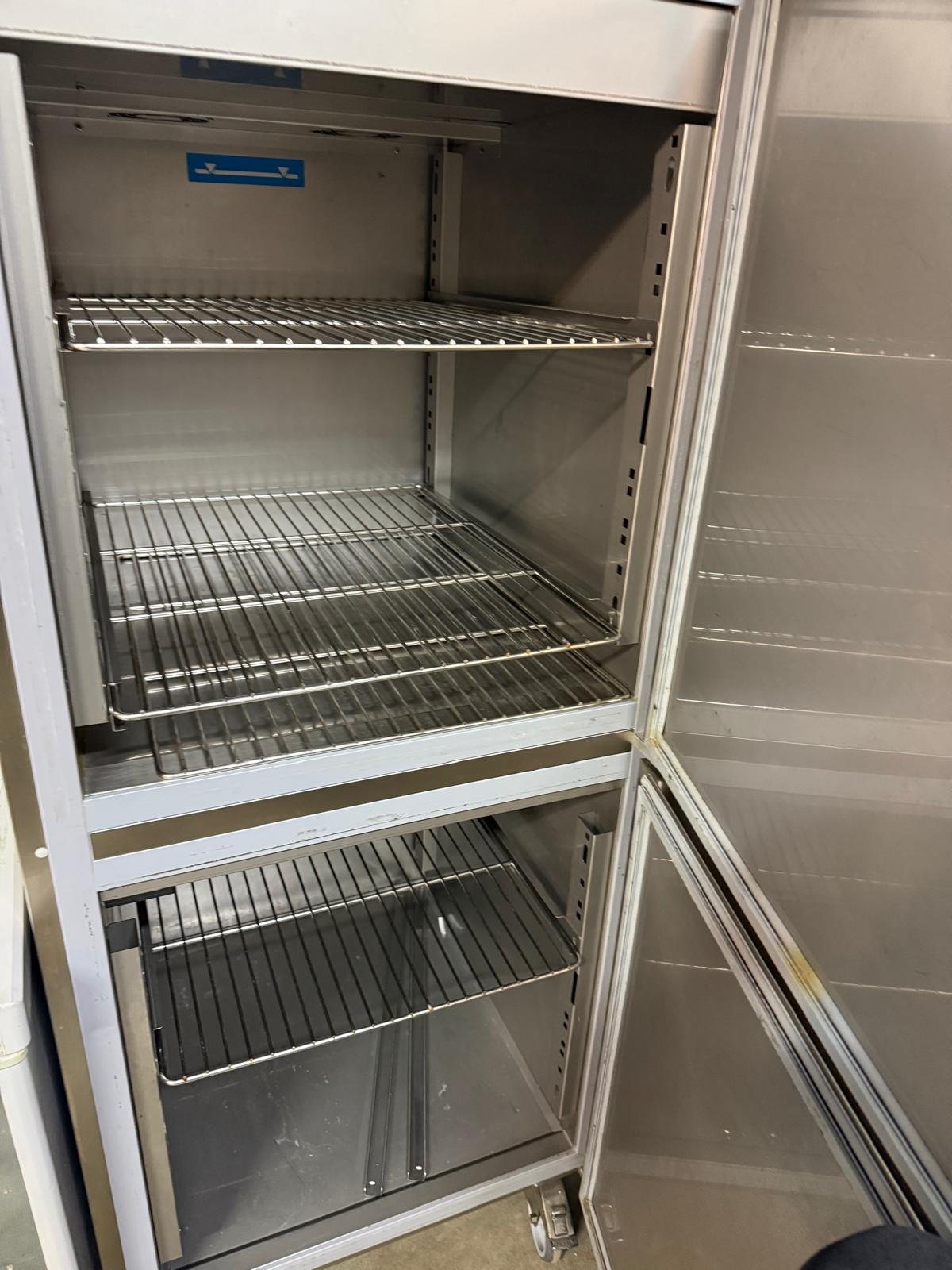 Frigider Congelator Profesional Rilling Kross-Metal din Inox cu 2 Compartimente HoReCa - Imagine 3