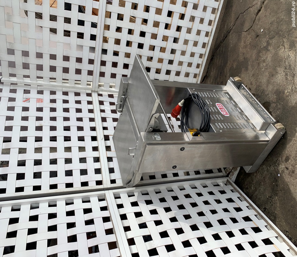Masina de jupuit si desoricat carne MAJA ESM 435, profesionala inox, 380V, abator si carmangerie, SH